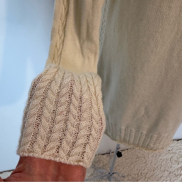 Alashan sweater cable knit turtleneck wool cashmere sweater cream SZ XS pullover - Picture 3 of 9